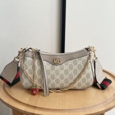 Gucci Satchel Bags